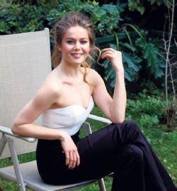 Burcu Biricik Hayat Şarkısı