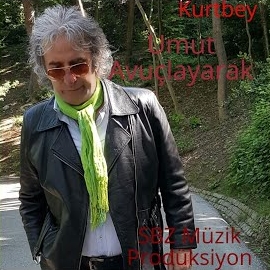 Kurtbey Umut Avuçlayarak